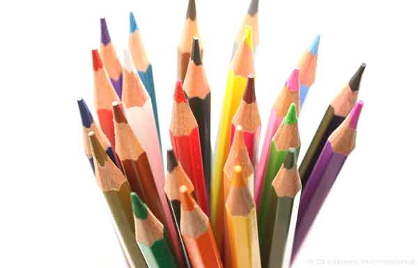 con 4 matite colorate